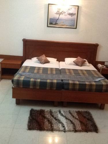 Hotel Kanishka Phg Bangalore Dış mekan fotoğraf