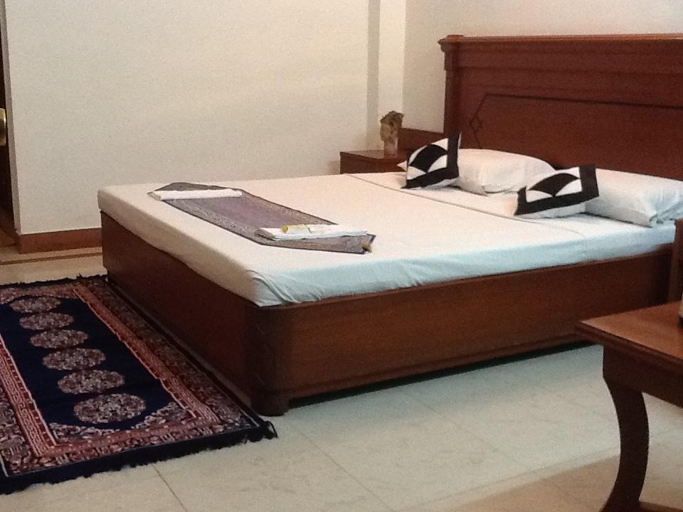Hotel Kanishka Phg Bangalore Oda fotoğraf